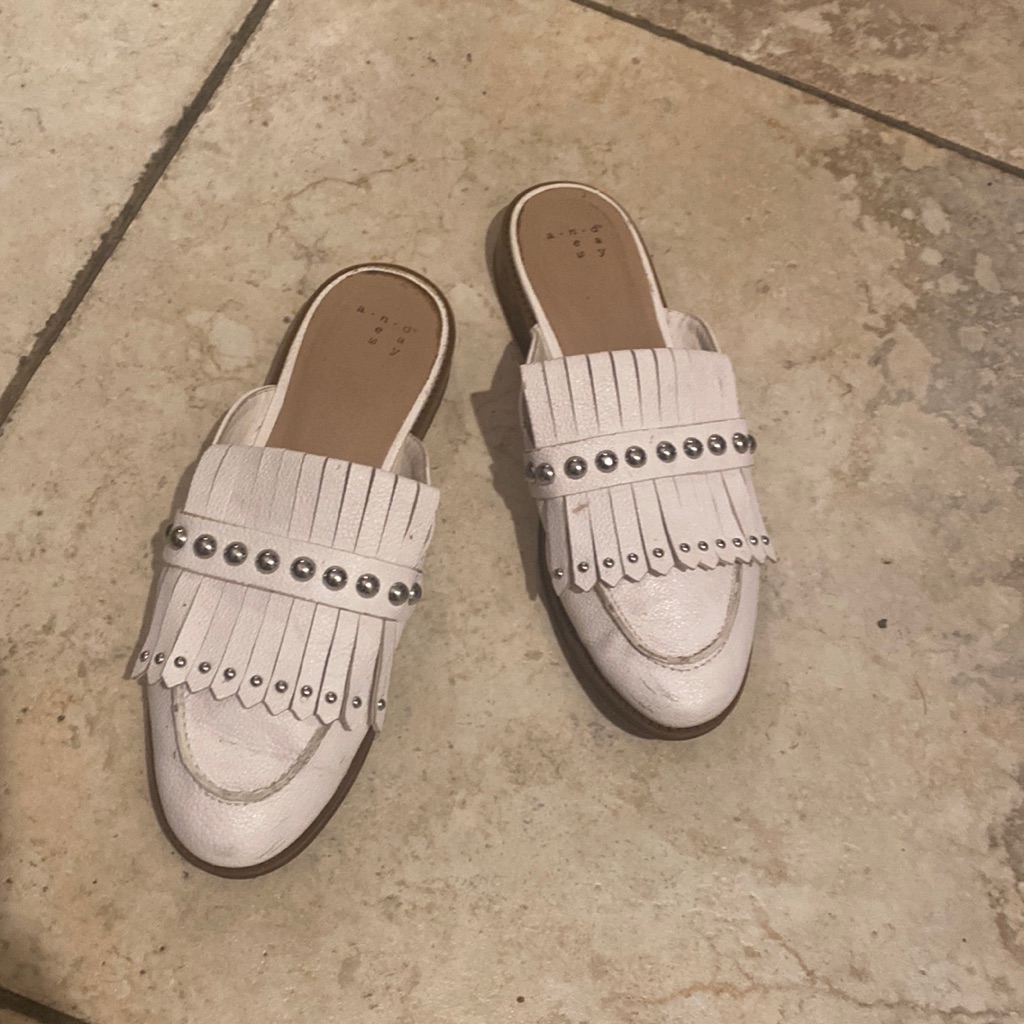 A New Day White Mules 727